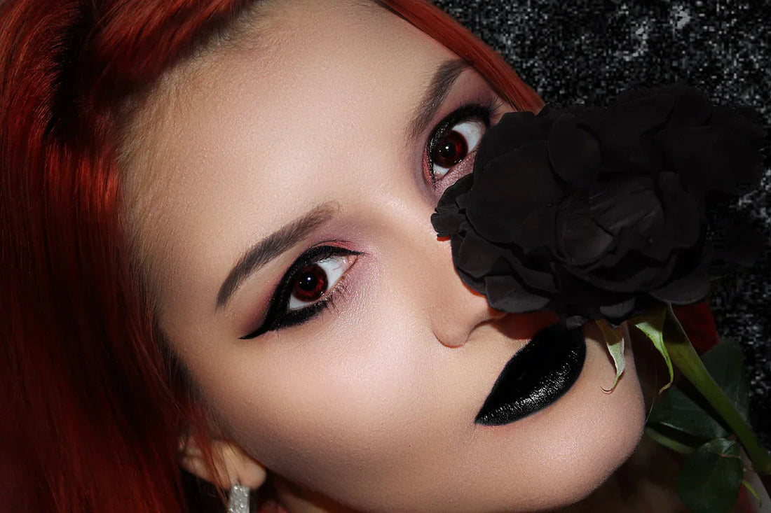 Comment Miel Noir de Velvena Lips combine-t-il intensité et douceur sur vos lèvres ?